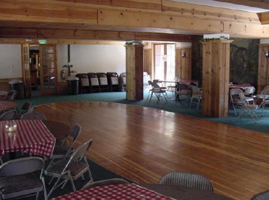 Upper Forni Strawberry Lodge المظهر الخارجي الصورة