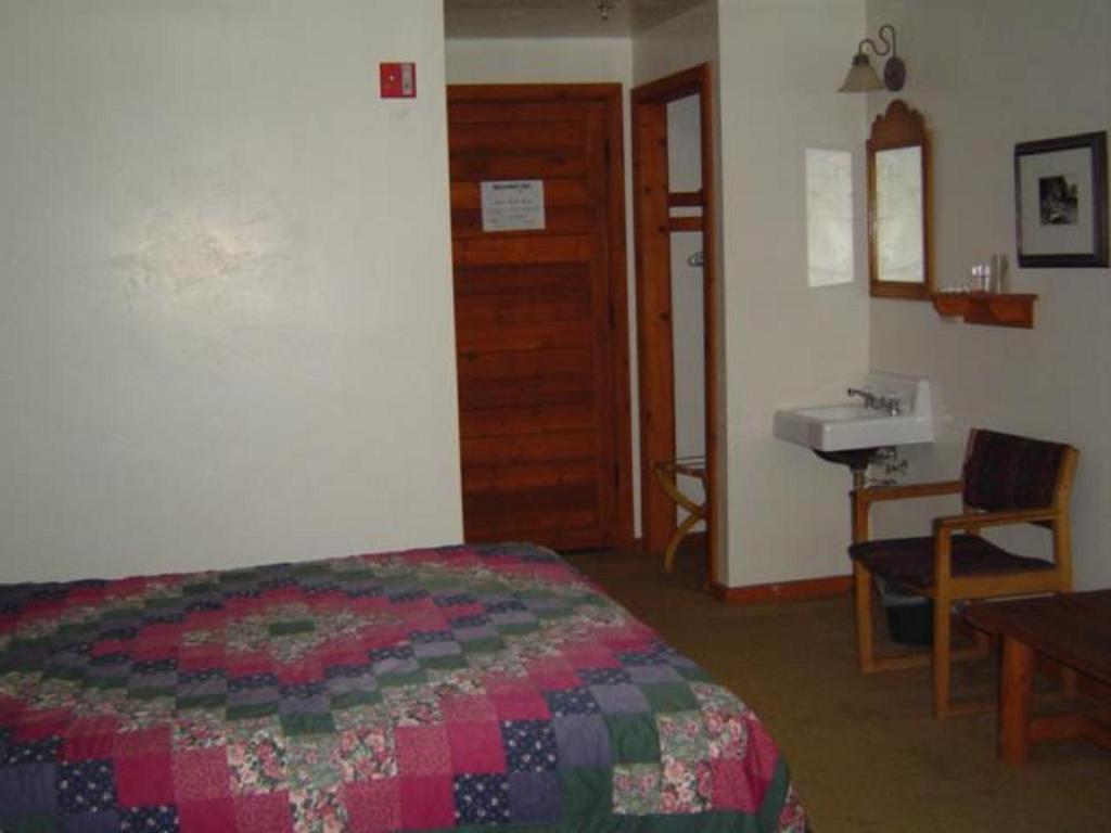 Upper Forni Strawberry Lodge المظهر الخارجي الصورة
